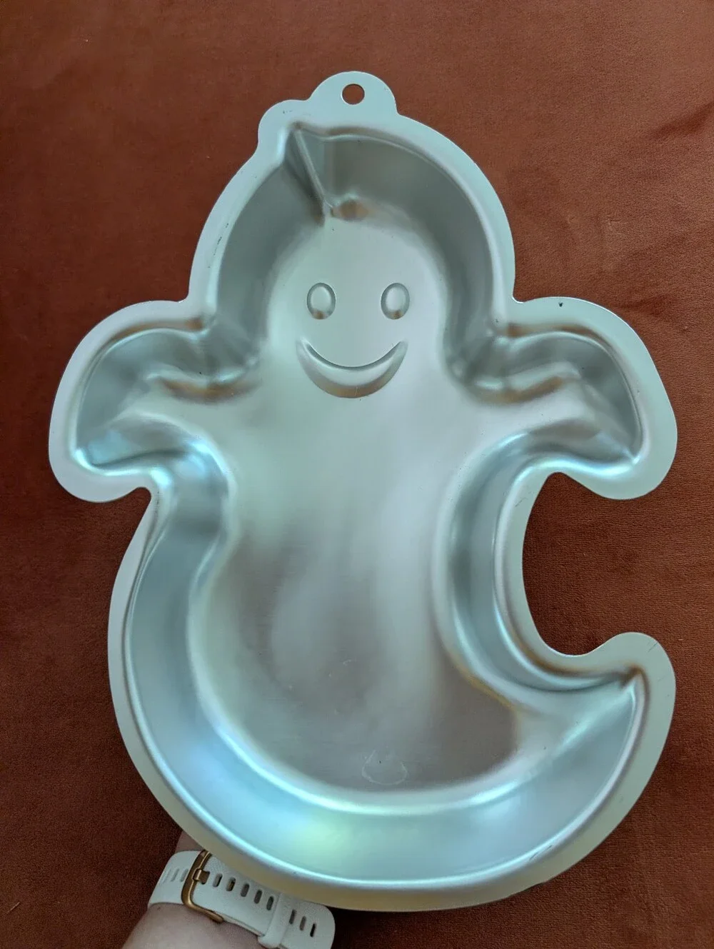 Halloween Smiling Ghost Cake Pan
